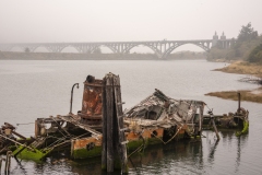 steamer-mary-hume-and-isaac-lee-patterson-bridge